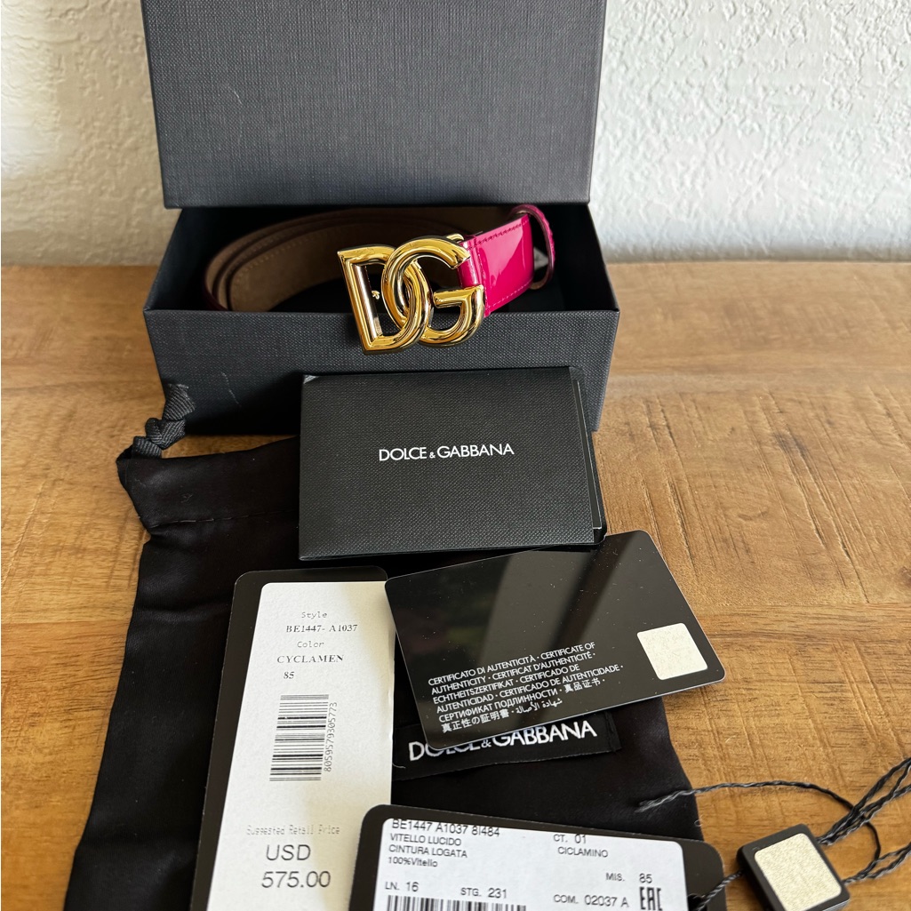 Dolce & Gabbana Fuchsia Belt With Gold Logo Buckle